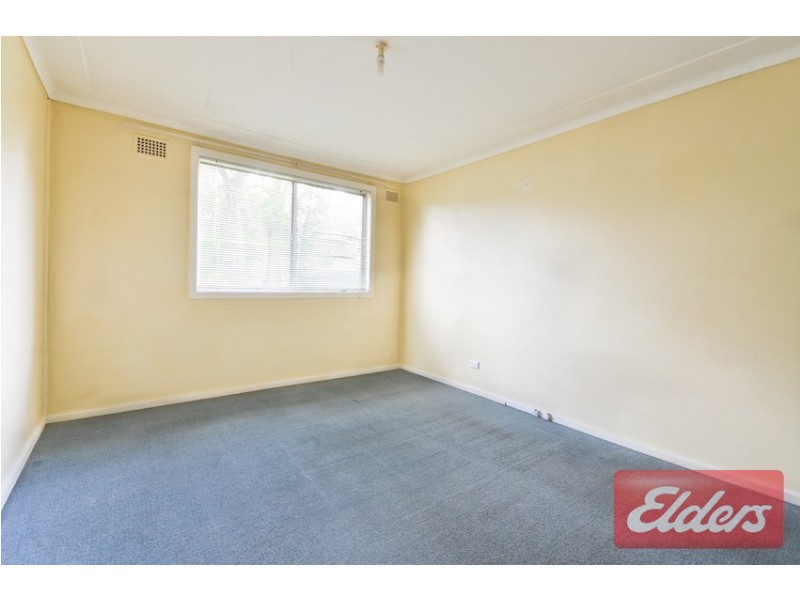 8 Cosimo Street, Toongabbie NSW 2146