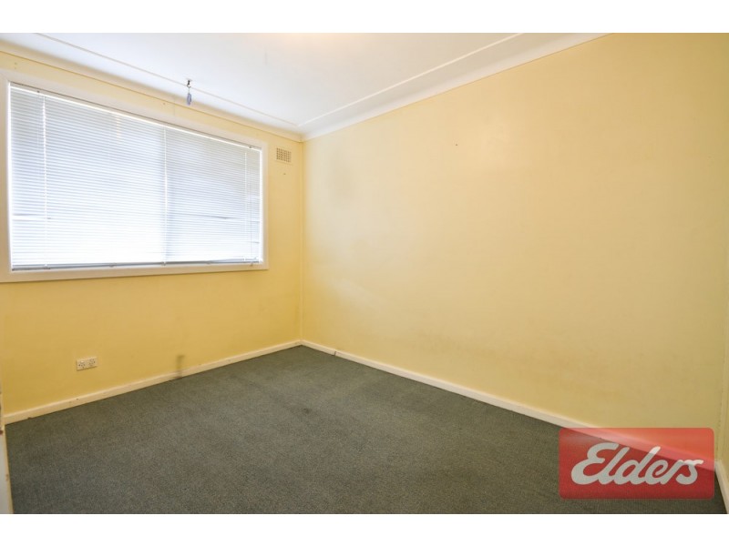 8 Cosimo Street, Toongabbie NSW 2146