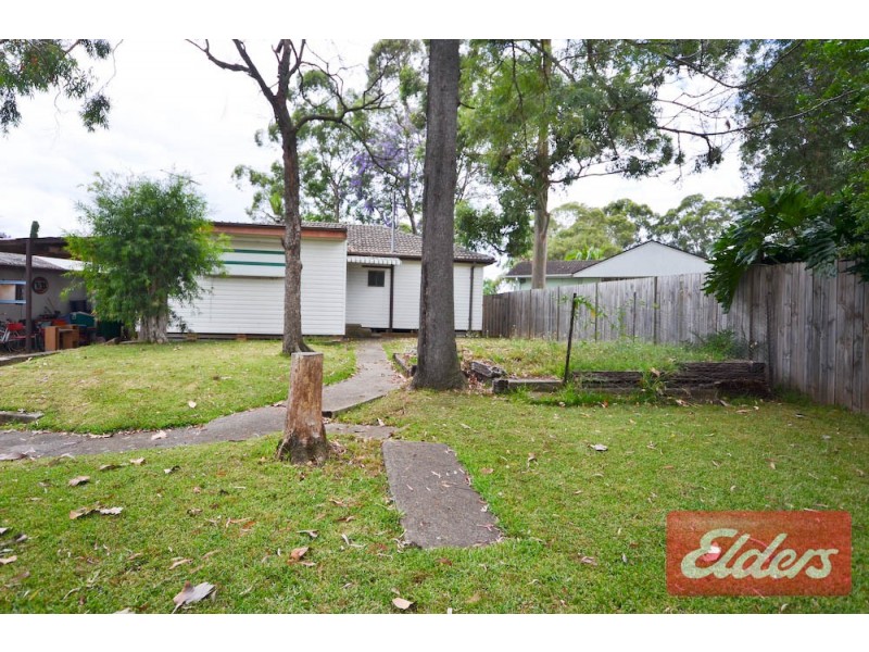 8 Cosimo Street, Toongabbie NSW 2146