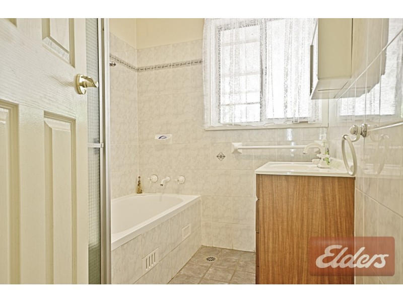 7 Namoi Place, Toongabbie NSW 2146