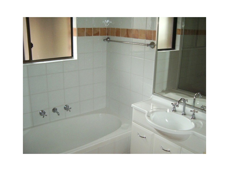 27/227-231 Targo Road, Girraween NSW 2145