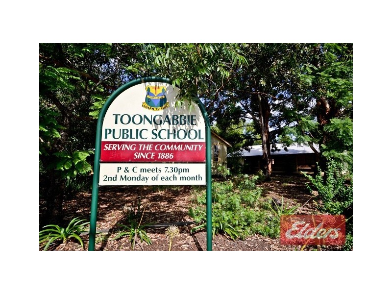 174 Binalong Road, Toongabbie NSW 2146