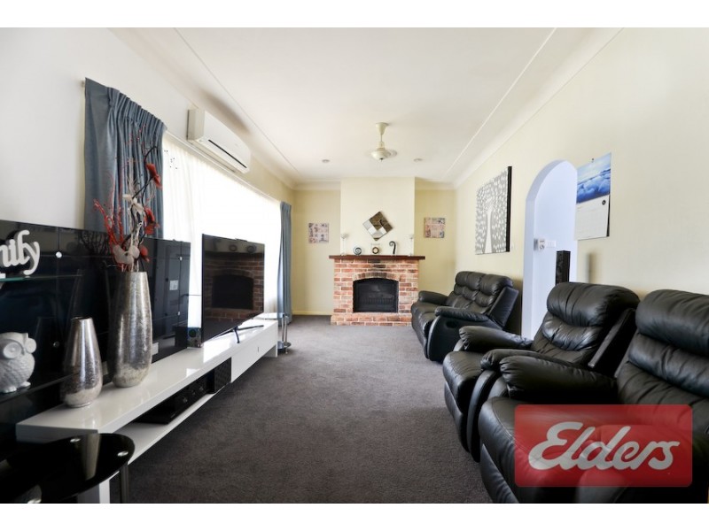 8 Scott Street, Toongabbie NSW 2146