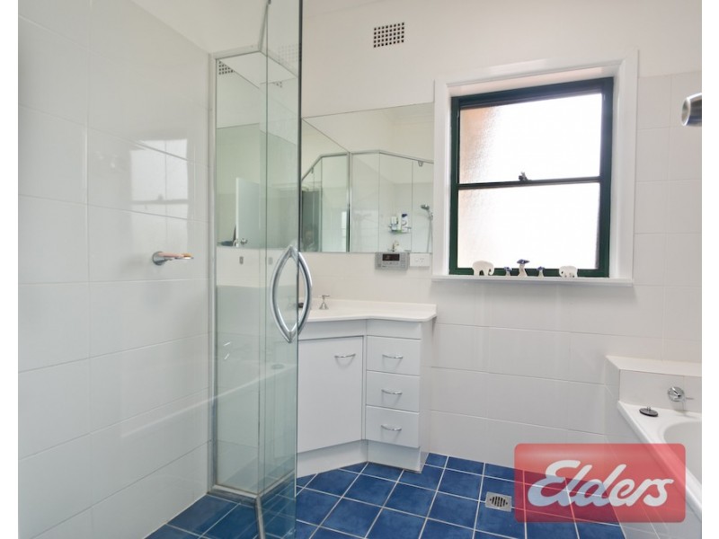 8 Scott Street, Toongabbie NSW 2146