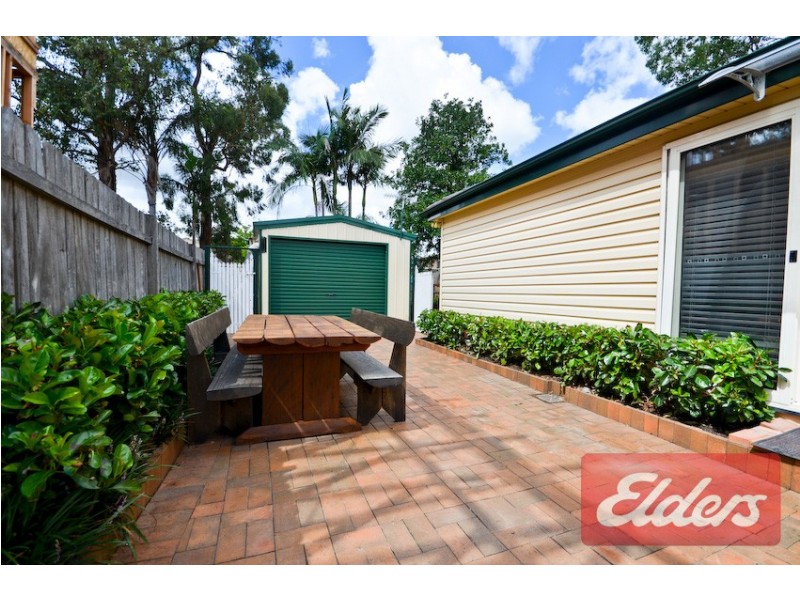 8 Scott Street, Toongabbie NSW 2146