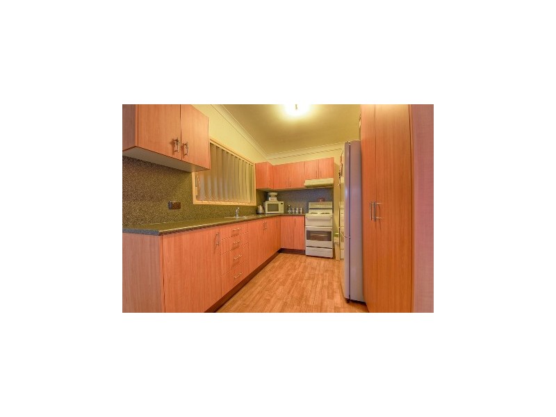 Flat 3 French Avenue, Toongabbie NSW 2146