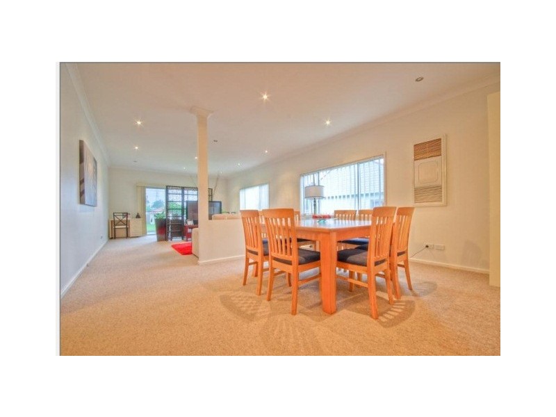 Flat 3 French Avenue, Toongabbie NSW 2146