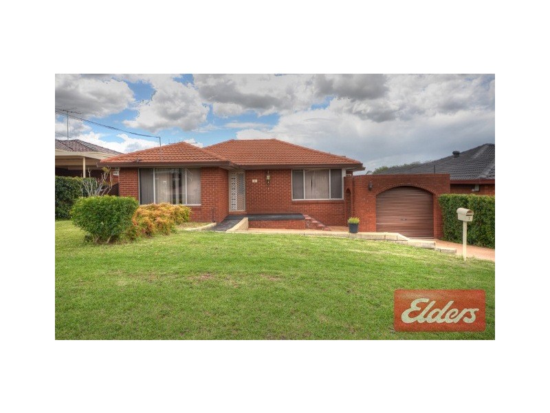 7 Heather Street, Girraween NSW 2145