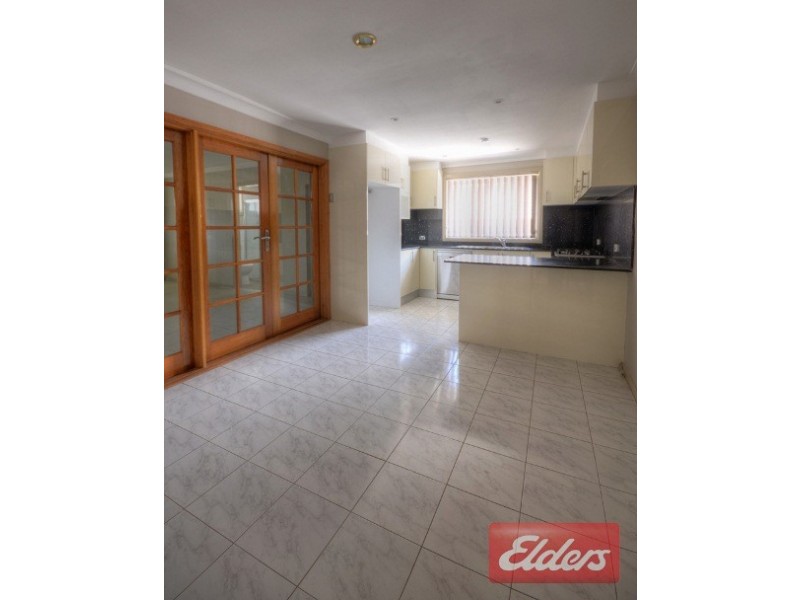 7 Heather Street, Girraween NSW 2145