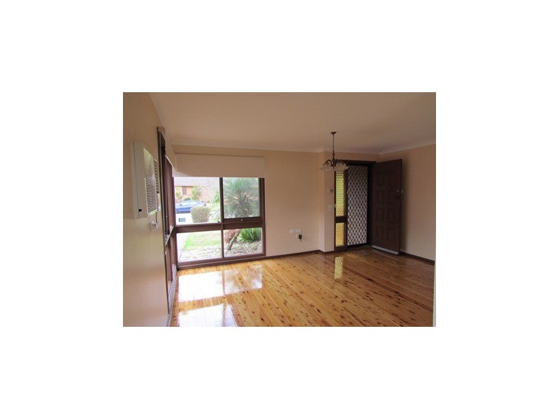 37 Woodlawn Drive, Toongabbie NSW 2146