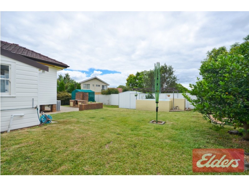 13 Scott Street, Toongabbie NSW 2146