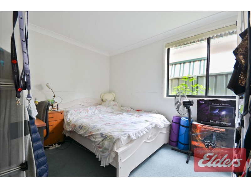 5A Bromfield Avenue, Toongabbie NSW 2146