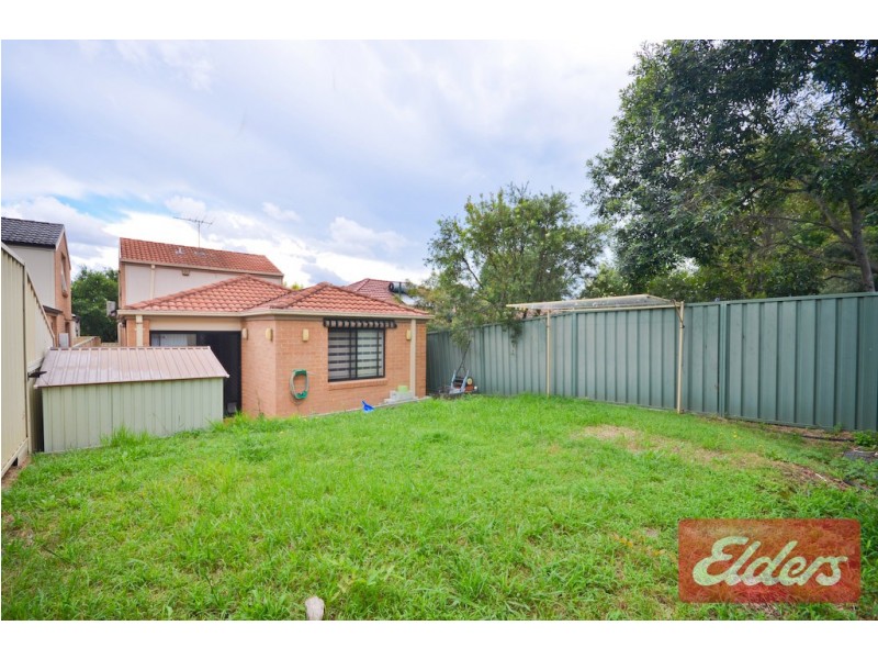 5A Bromfield Avenue, Toongabbie NSW 2146