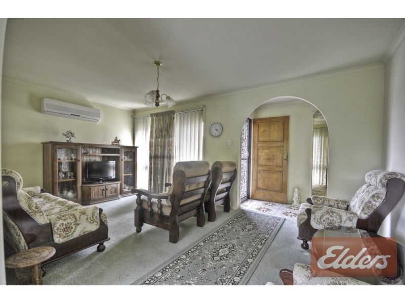 78 Oramzi Road, Girraween NSW 2145