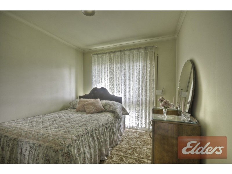 78 Oramzi Road, Girraween NSW 2145