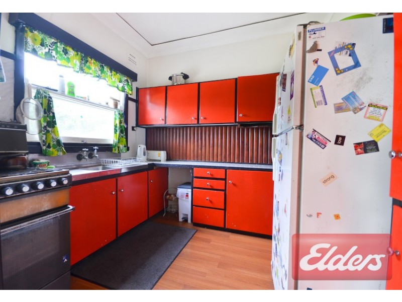 24 Bulli Road, Toongabbie NSW 2146