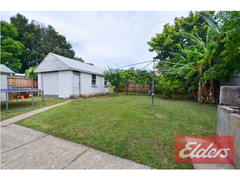 24 Bulli Road, Toongabbie NSW 2146