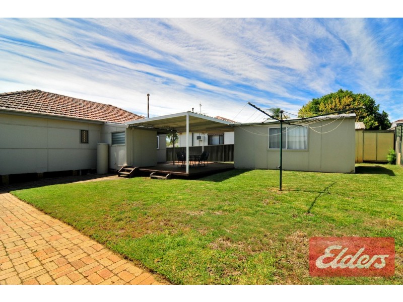 18 Scott Street, Toongabbie NSW 2146