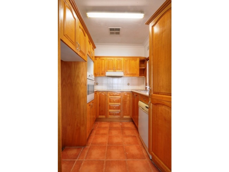 87 Bulli Road, Old Toongabbie NSW 2146