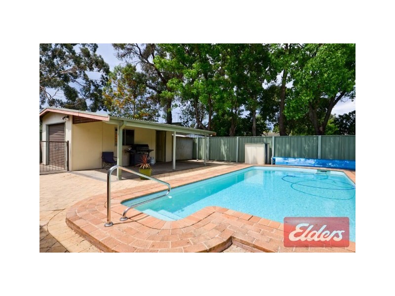 27 Vianney Crescent, Toongabbie NSW 2146