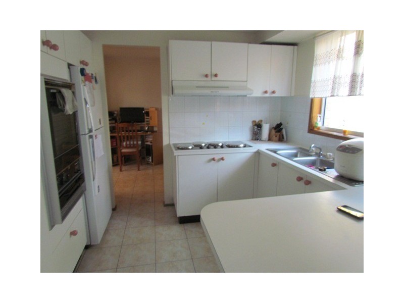 2 Linden Street, Toongabbie NSW 2146