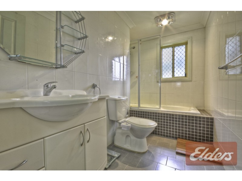 4/14 Tungarra Road, Girraween NSW 2145