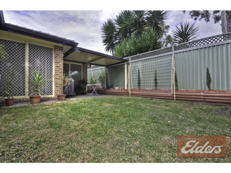 4/14 Tungarra Road, Girraween NSW 2145