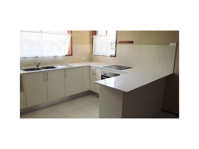 18 Valparaiso Avenue, Toongabbie NSW 2146