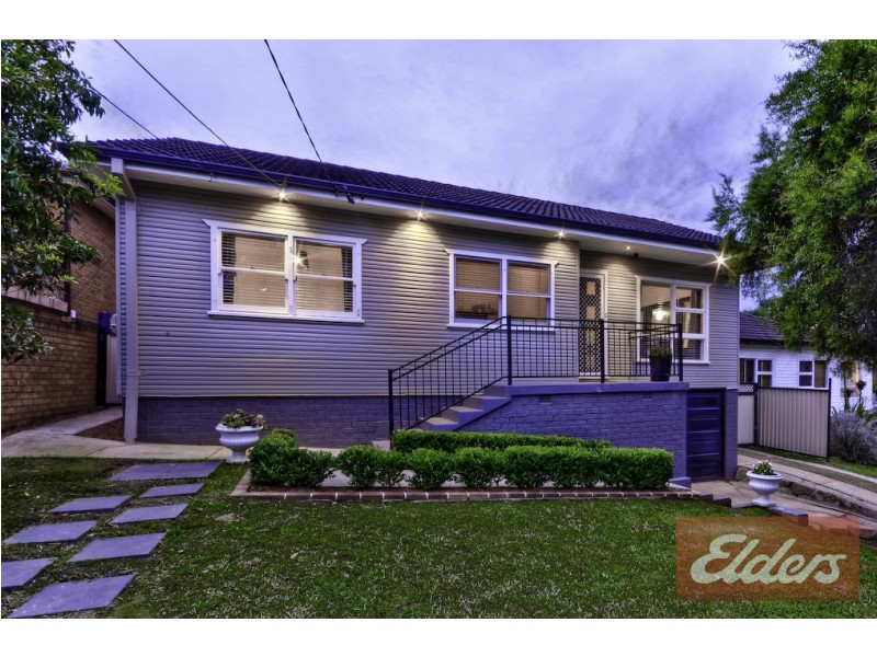 3 Chalmers Crescent, Old Toongabbie NSW 2146