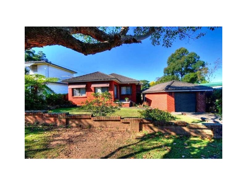 35 Lennox Street, Old Toongabbie NSW 2146