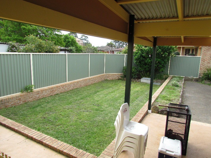 12a Barangaroo Road, Toongabbie NSW 2146