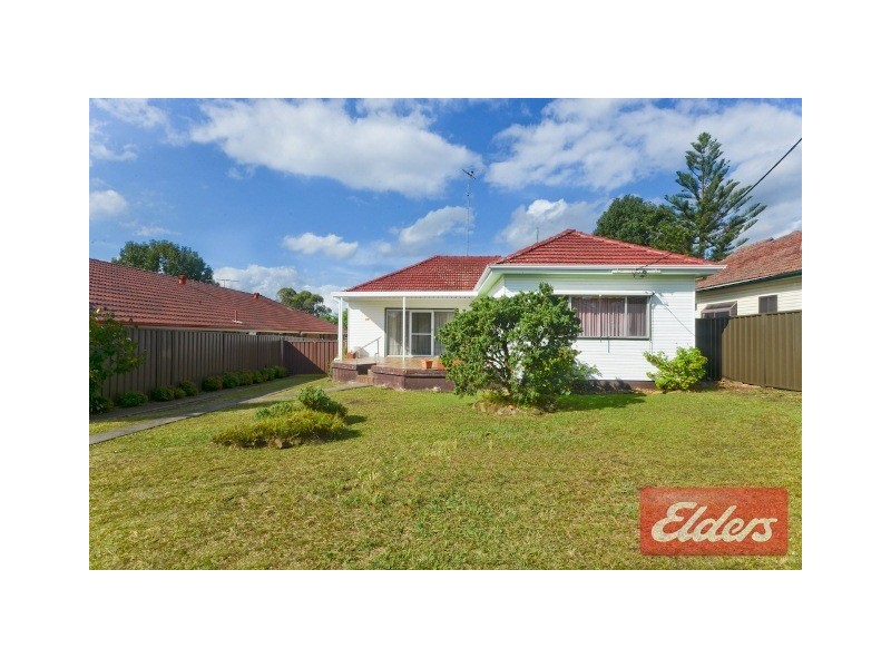 13 Sixth Avenue, Seven Hills NSW 2147