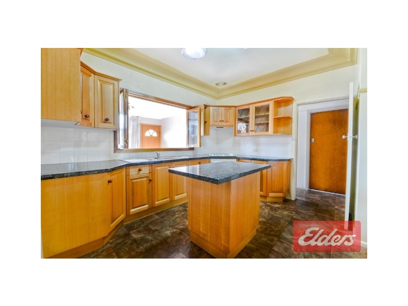 13 Sixth Avenue, Seven Hills NSW 2147