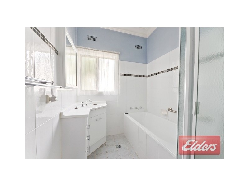 13 Sixth Avenue, Seven Hills NSW 2147