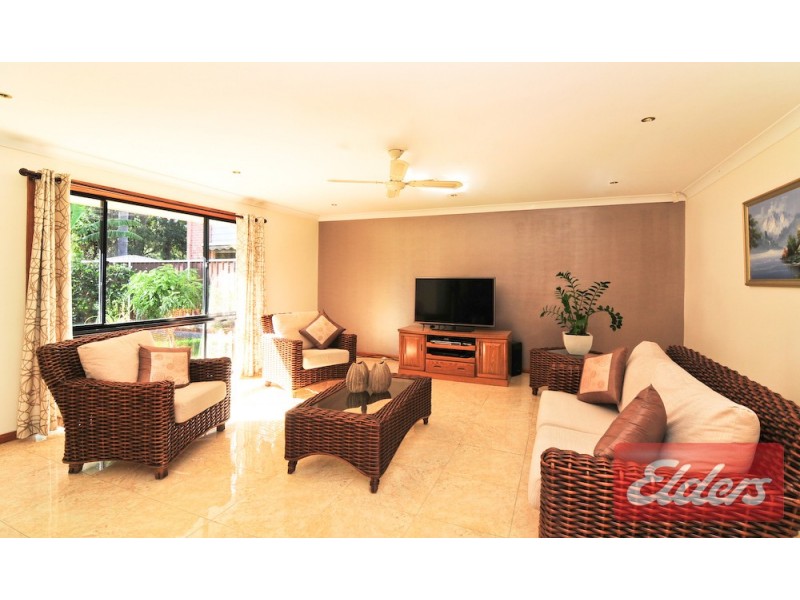 24 Austin Woodbury Place, Toongabbie NSW 2146