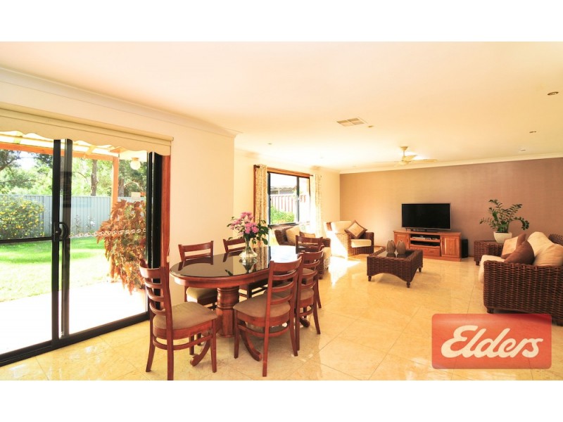 24 Austin Woodbury Place, Toongabbie NSW 2146