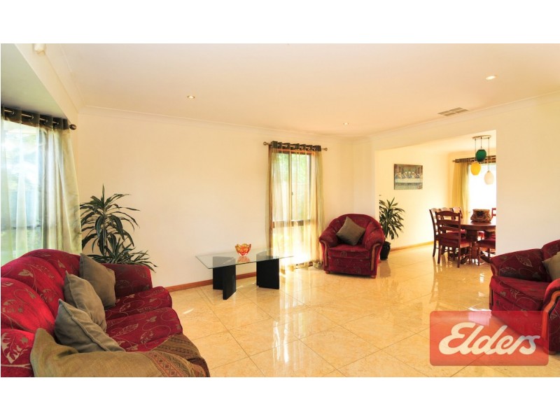 24 Austin Woodbury Place, Toongabbie NSW 2146