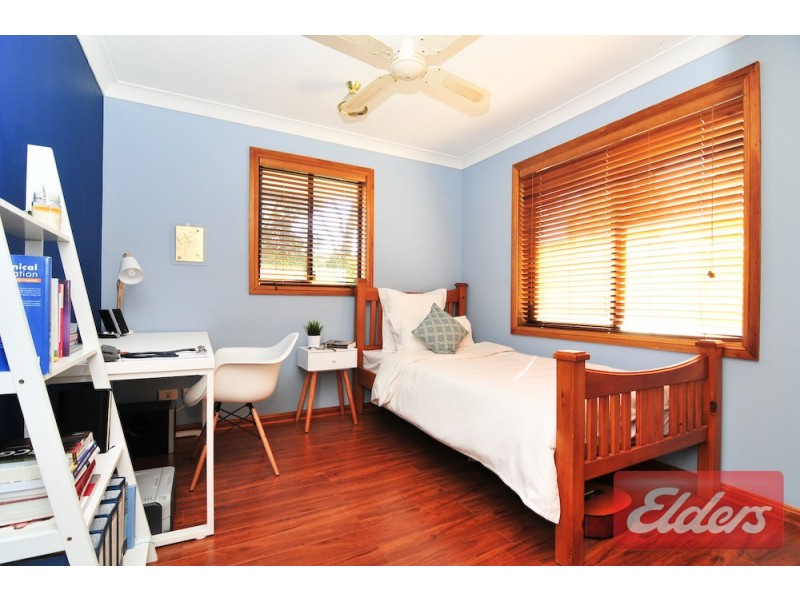 24 Austin Woodbury Place, Toongabbie NSW 2146