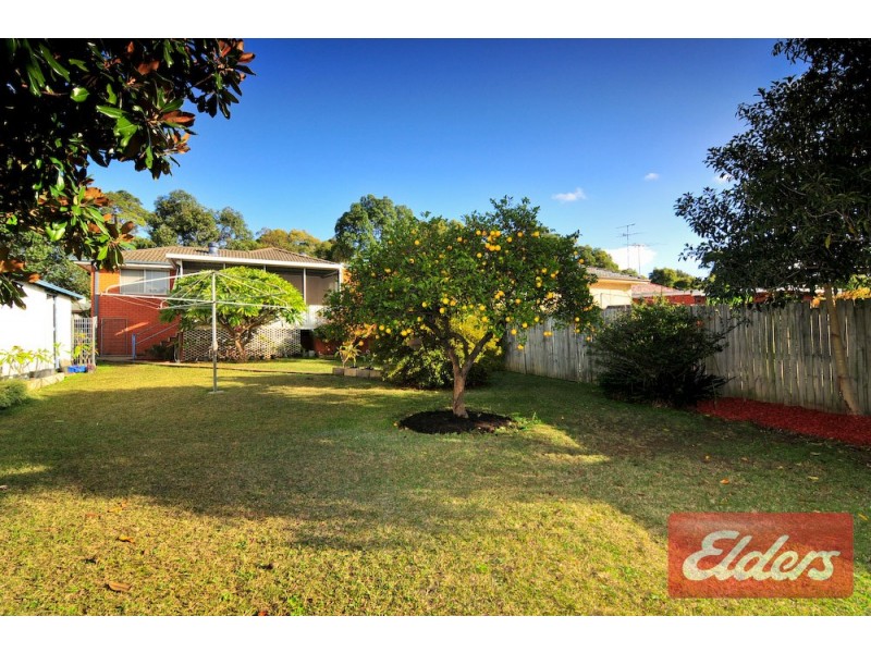 8 Favell Street, Toongabbie NSW 2146