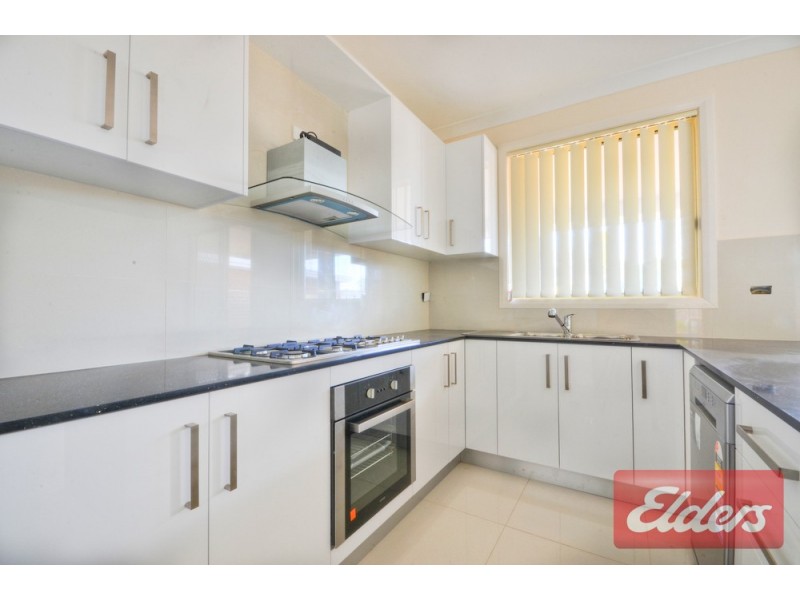 28 Arnett Street, Pendle Hill NSW 2145