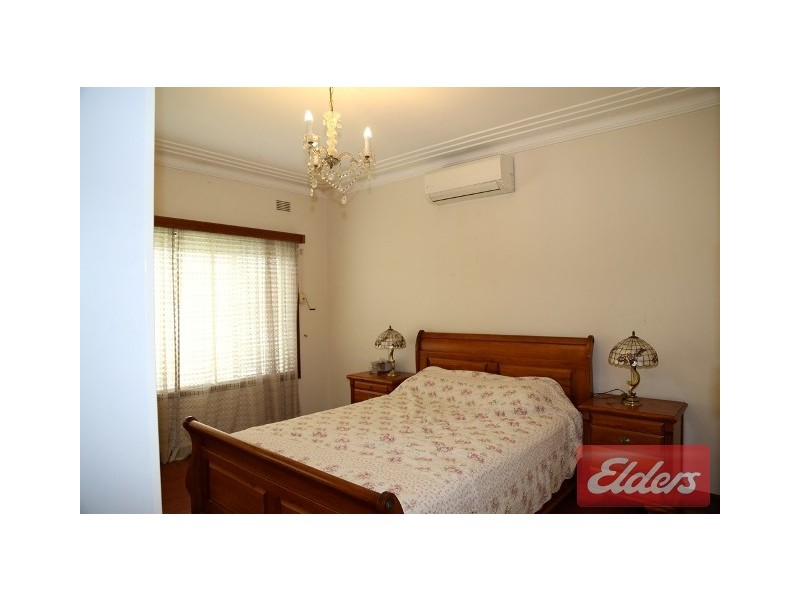 33 Bungaree Road, Toongabbie NSW 2146