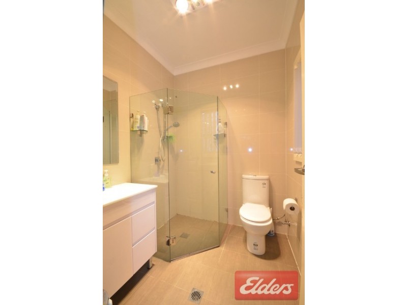 33 Bungaree Road, Toongabbie NSW 2146