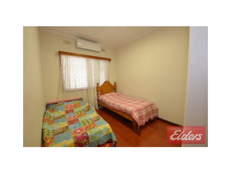 33 Bungaree Road, Toongabbie NSW 2146