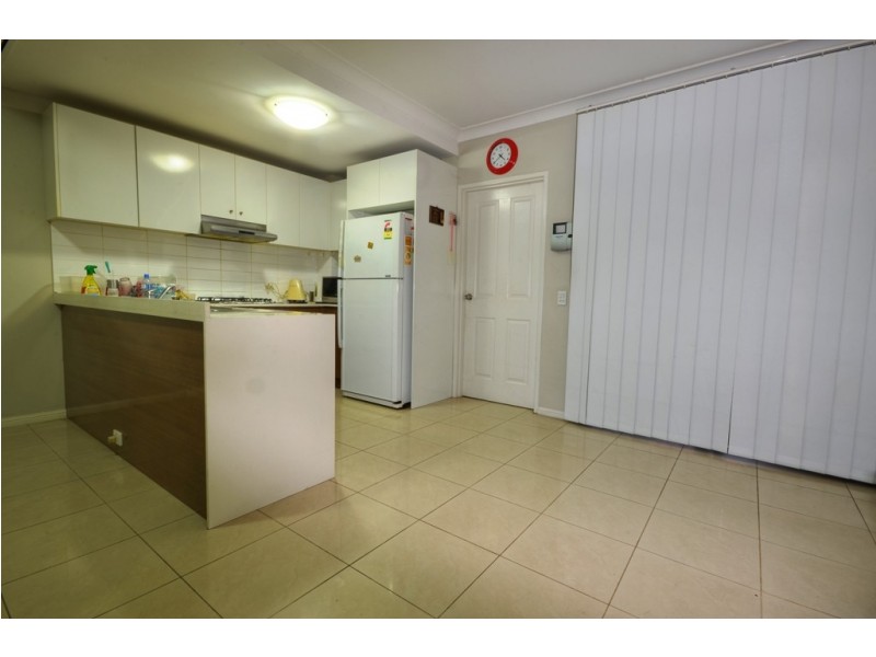 6/367-371 Wentworth Avenue, Toongabbie NSW 2146