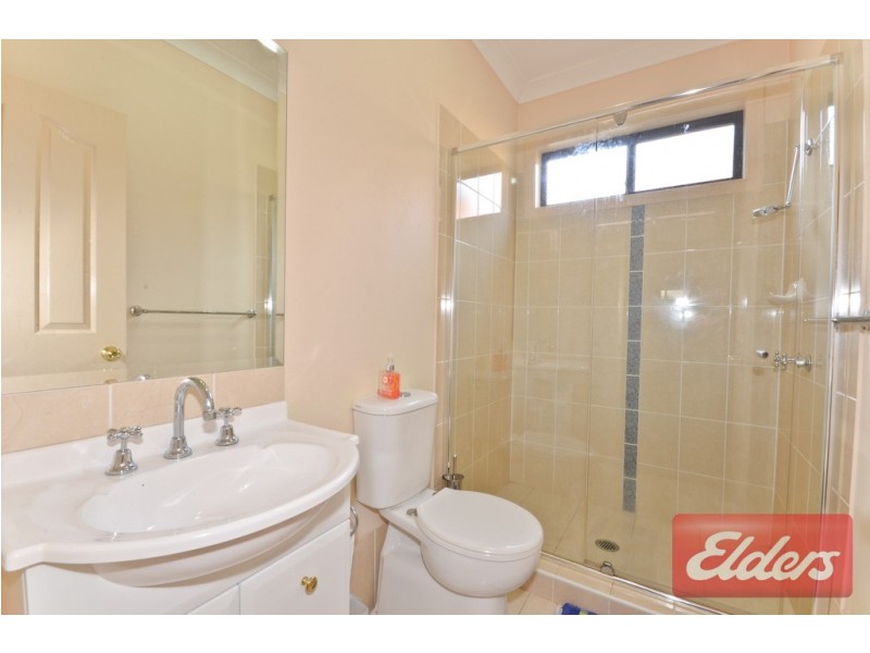 33 Rowley Street, Pendle Hill NSW 2145