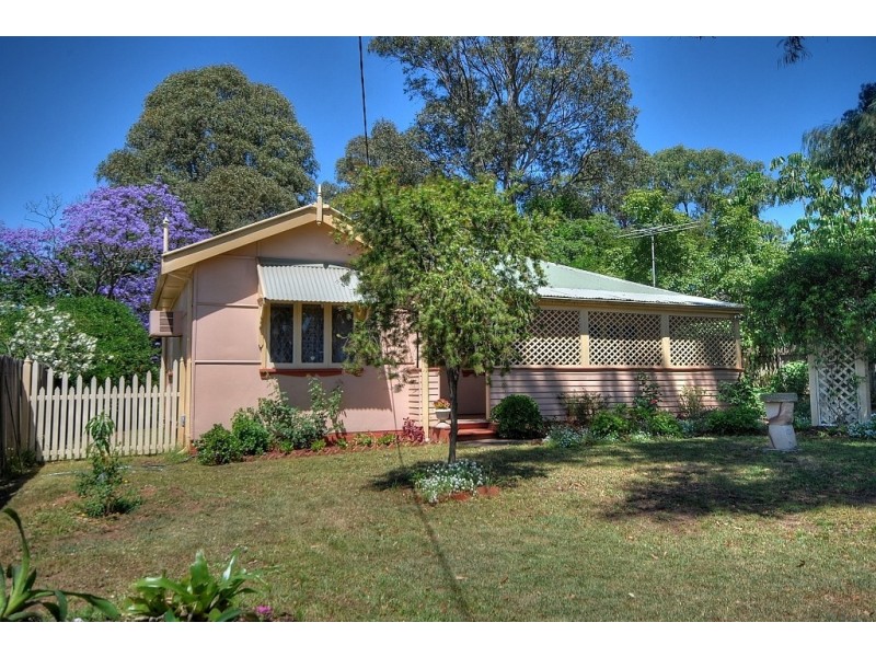 32 Valeria Street, Toongabbie NSW 2146