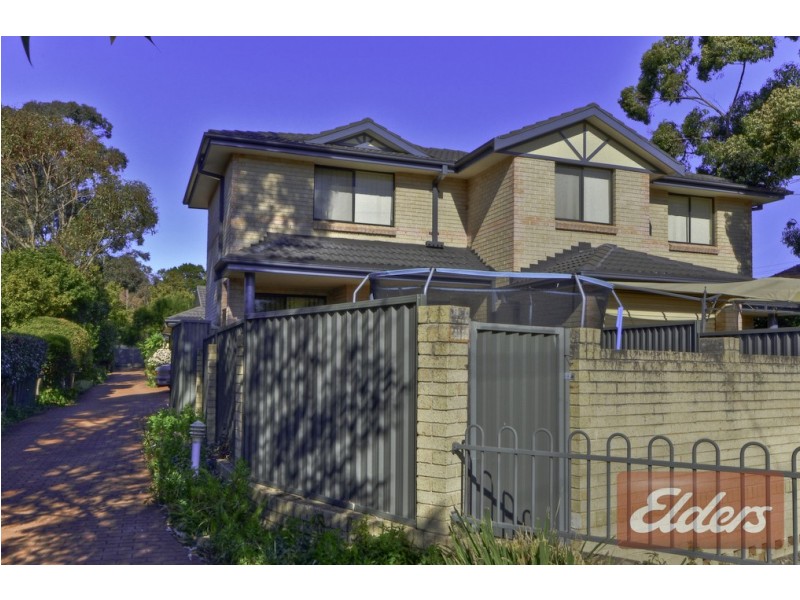 2/19 Girraween Road, Girraween NSW 2145