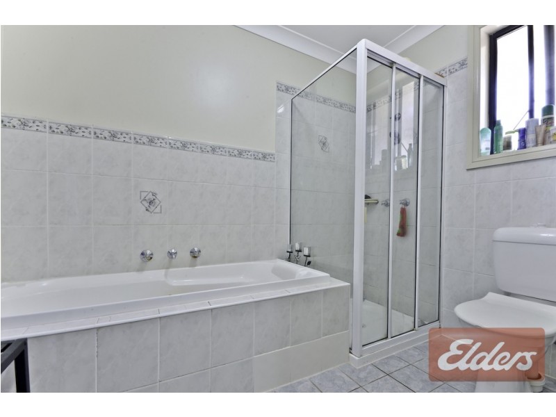 2/19 Girraween Road, Girraween NSW 2145