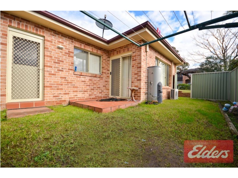 1/75 Girraween Road, Girraween NSW 2145