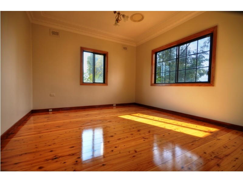 113 Cornelia Road, Toongabbie NSW 2146